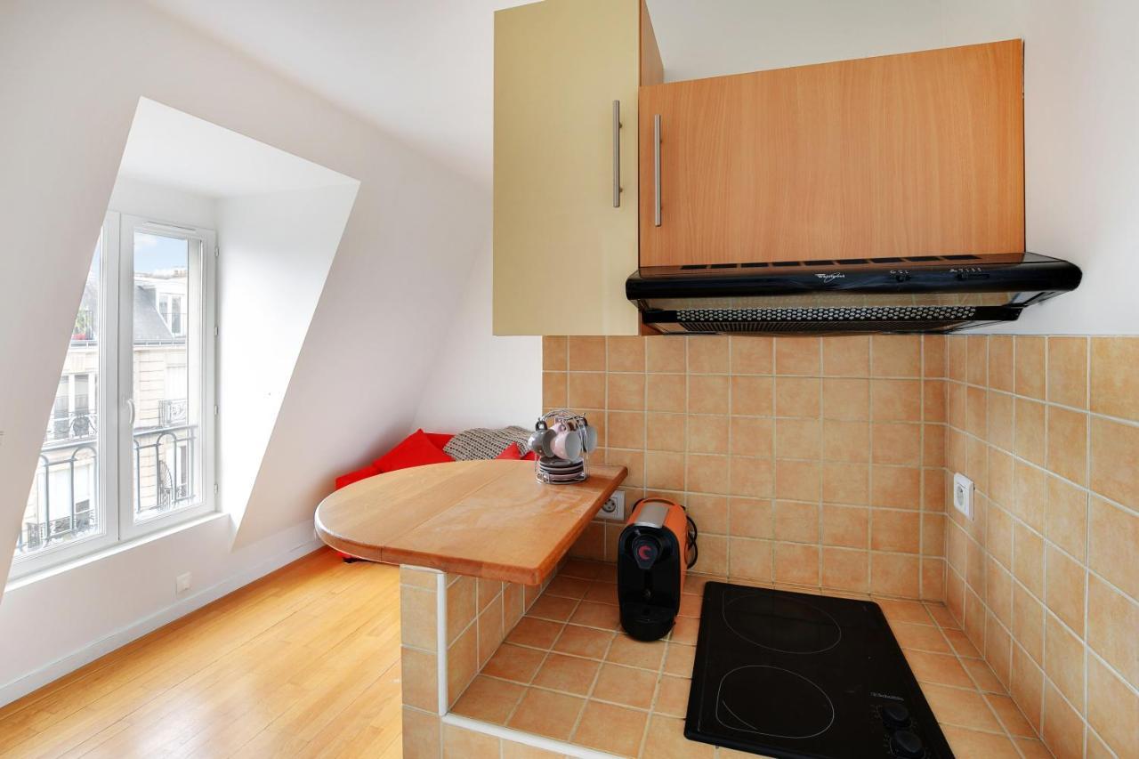 Champs De Mars - Laos Apartment Paris Ngoại thất bức ảnh