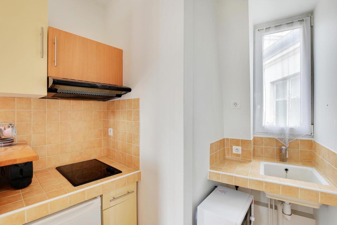 Champs De Mars - Laos Apartment Paris Ngoại thất bức ảnh