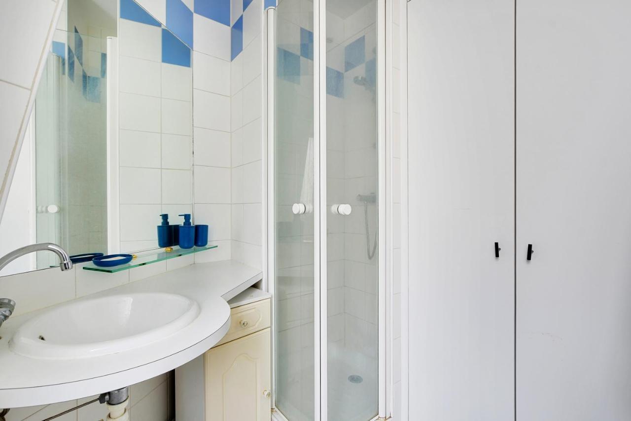 Champs De Mars - Laos Apartment Paris Ngoại thất bức ảnh